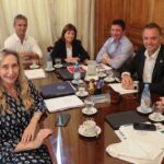 javier-milei-y-sus-medidas,-en-vivo:-con-la-intencion-de-dejar-atras-el-escandalo-de-adorni,-karina-milei-reune-a-la-mesa-politica-en-casa-rosada