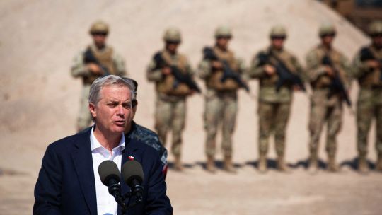 kast’s-chile-axes-plans-to-give-papers-to-almost-200,000-migrants