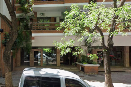 manuel-adorni-escrituro-el-departamento-de-caballito-por-us$-230-mil:-lo-compro-con-un-prestamo-no-bancario,-sin-vender-ninguna-de-sus-propiedades