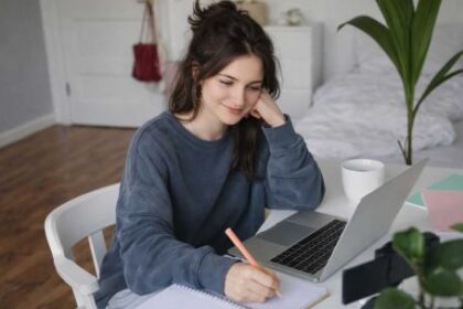 carreras-online-para-estudiar-desde-cualquier-lugar:-la-propuesta-de-unsta
