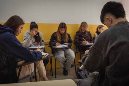 cursos-de-ingles-para-ninos-y-adolescentes:-como-inscribirse-en-el-centro-universitario-de-idiomas-de-la-uba