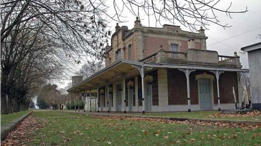 el-pueblo-ferroviario-que-quedo-detenido-en-el-tiempo:-como-es-patricios-y-que-hacer-alli-en-el-finde-largo