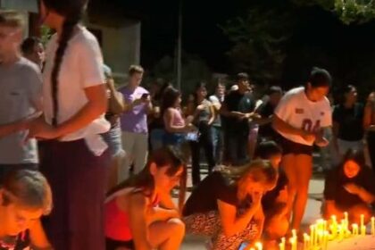 noche-de-velas-en-san-cristobal-para-pedir-justicia-por-el-chico-de-13-anos-asesinado-por-otro-de-15