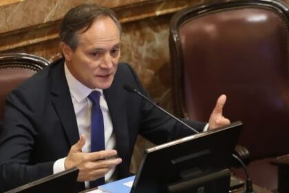 camau-espinola-apunto-contra-las-demoras-de-nacion:-“no-permiten-una-planificacion-clara-en-corrientes”