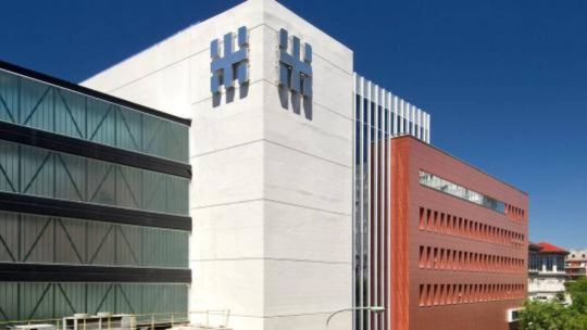 “propofest”:-la-muerte-de-un-medico-por-sobredosis-destapa-un-circuito-de-fiestas-con-anestesicos-con-el-hospital-italiano-en-la-mira