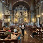 “cordoba-es-ideal,-en-ocho-manzanas-tenes-todo”:-la-ciudad-se-prepara-para-una-semana-santa-con-“respeto”-y-“espiritualidad”