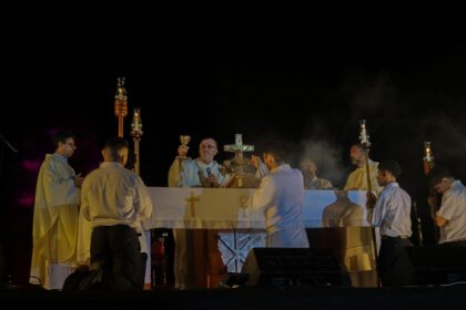 semana-santa-en-misiones:-guia-completa-con-misas,-via-crucis,-artistas-y-todas-las-actividades