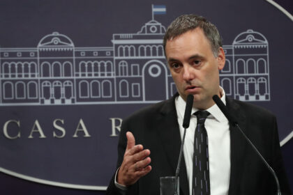 argentina’s-chief-of-staff-under-fire-over-new-allegations-of-corruption