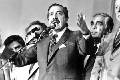 a-17-anos-de-la-muerte-de-raul-alfonsin,-la-ucr,-amigos-y-ex-funcionarios-lo-recordaron-en-recoleta