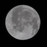 artemis-ii:-la-luna-‘se-agranda’-en-las-escotillas-de-la-nave-orion-y-este-lunes-es-el-gran-dia