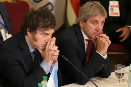 javier-milei-destaco-la-baja-de-la-inflacion-mayorista,-pero-advirtio-que-la-correccion-de-precios-regulados-retrasara-el-impacto-en-la-minorista