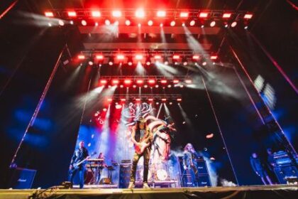 rock-en-baradero-2026:-rata-blanca-desato-un-vendaval-de-clasicos,-pogos-sin-tregua-y-un-campo-en-ebullicion