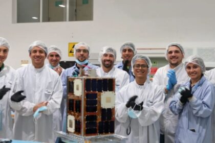 cientificos-de-la-unlp-ya-reciben-datos-del-satelite-atenea-en-la-mision-artemis-ii