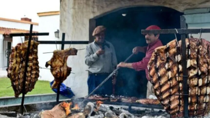 escapada-cerca-de-buenos-aires:-el-pueblo-rural-ideal-para-comer-un-asado-de-campo-y-desconectar