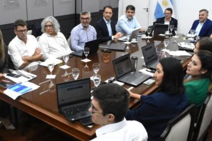 nacion-auxilia-al-chaco-para-pagar-deuda-en-dolares-y-aliviar-la-presion-financiera