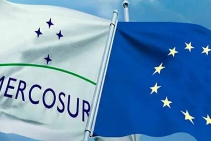 acuerdo-ue-mercosur-|-la-comision-europea-sospecha-que-la-desinformacion-rusa-alimenta-las-protestas-de-productores-y-busca-frenar-el-pacto