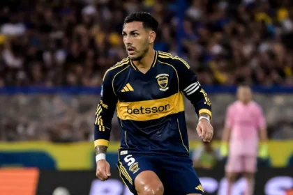 luego-de-dos-anos-de-ausencia,-boca-debuta-este-martes-en-la-copa-libertadores-contra-la-universidad-catolica-de-chile:-hora,-tv-y-formaciones 