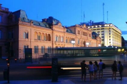 la-suspension-selectiva-de-las-acreditaciones-en-casa-rosada-por-la-supuesta-campana-rusa-de-desinformacion