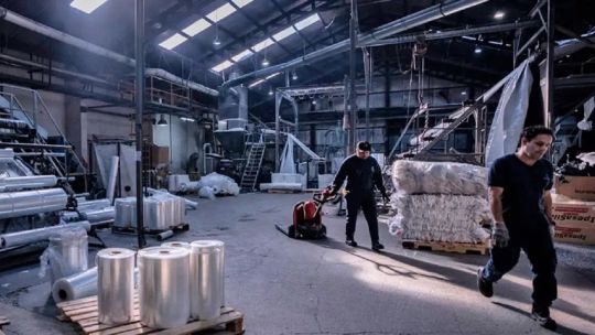reforma-laboral-suspendida:-por-que-podria-beneficiar-a-las-empresas