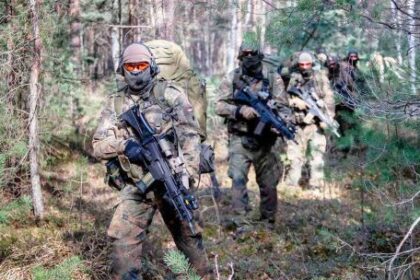 alemania-exigira-autorizacion-para-hombres-de-hasta-45-anos-que-viajen-al-exterior-por-mas-de-90-dias