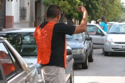 ley-contra-“naranjitas-ilegales”:-el-pj-avanza-y-define-la-“letra-fina”-para-aprobarla-el-miercoles