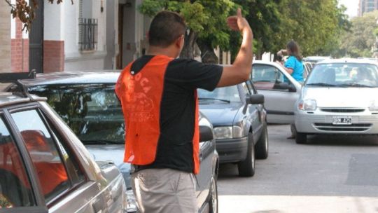 ley-contra-“naranjitas-ilegales”:-el-pj-avanza-y-define-la-“letra-fina”-para-aprobarla-el-miercoles