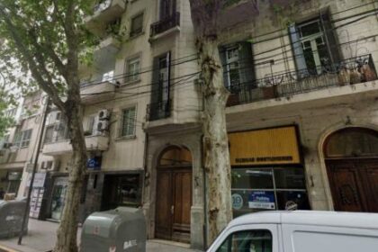 recoleta:-encontraron-muerta-a-una-mujer-de-92-anos-junto-a-otra-de-95-en-estado-de-inconsciencia