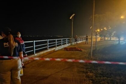 encarnacion-|-hallaron-a-un-hombre-sin-vida-en-la-costa-del-rio-parana:-el-fallecido-tenia-antecedentes-penales