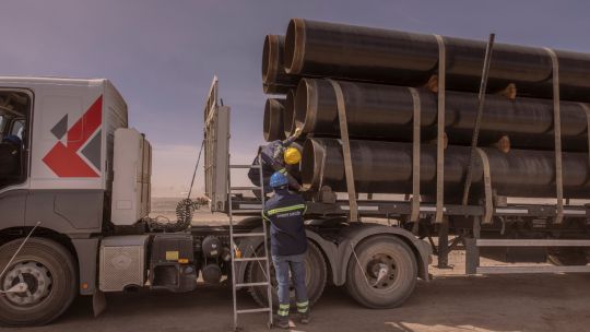 argentina-looks-to-global-debt-markets-to-finance-energy-boom