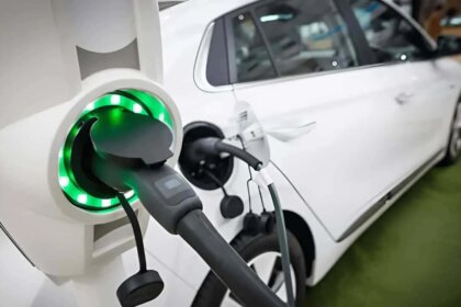 autos-hibridos-enchufables:-como-funcionan-y-si-ya-se-venden-en-argentina