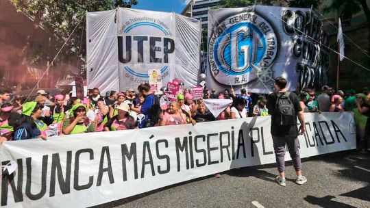 la-utep-lanza-cortes-en-todo-el-pais-por-la-eliminacion-del-ingreso-social:-“trabajo-sin-salario-es-esclavitud”