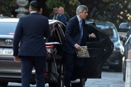 juicio-por-ypf:-la-historia-del-emisario-de-burford-que-quiso-seducir-a-caputo-para-que-argentina-llegue-a-un-arreglo