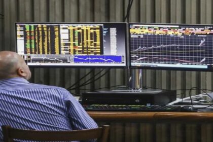 mercado-local-en-rojo-y-petroleo-en-alza-por-la-reciente-amenaza-de-donald-trump-hacia-iran