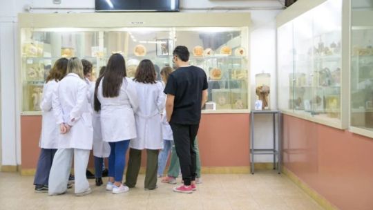 la-universidad-nacional-de-cordoba-busca-donantes-para-formacion-medica