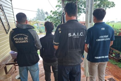 realizaron-un-allanamiento-en-el-barrio-itaembe-guazu-y-detuvieron-a-un-joven-por-presunta-distribucion-de-material-de-abuso-infantil-tras-reportes-internacionales
