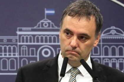pollicita-cito-a-declarar-a-las-cuatro-mujeres-que-le-prestaron-dinero-a-adorni-para-comprar-departamentos