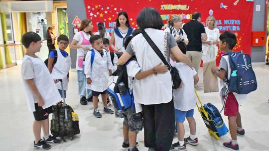 el-gobierno-lanzo-la-inscripcion-a-vouchers-educativos-2026:-quienes-pueden-acceder-y-hasta-cuando-anotarse