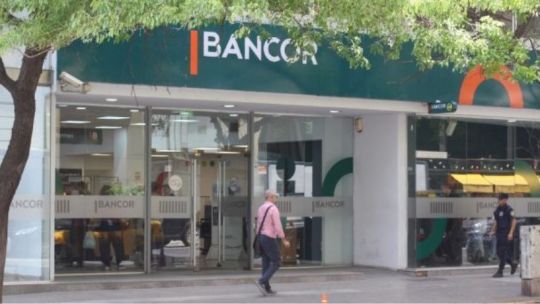 hackearon-su-telefono-y-sacaron-un-credito-a-su-nombre:-ordenan-a-bancor-que-le-devuelva-las-cuotas-cobradas