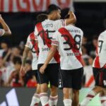 el-peso-de-la-historia-y-el-desafio-de-los-viajes:-river-inicia-su-camino-en-la-sudamericana