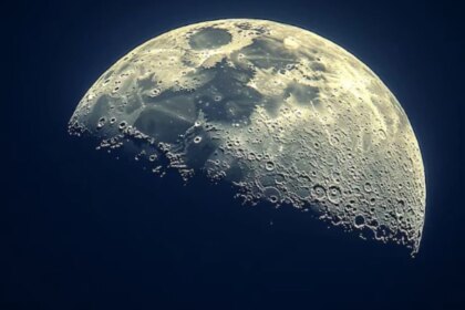 hallazgo-en-la-luna:-detectan-reservas-de-hielo-ocultas-que-podrian-cambiar-la-exploracion-espacial