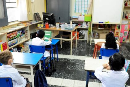 abrio-la-inscripcion-al-voucher-educativo-2026:-quienes-pueden-cobrarlo-y-el-paso-a-paso-para-anotarse