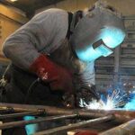 por-la-guerra-en-medio-oriente,-la-industria-metalurgica-misionera-ya-ajusta-sus-precios:-“estamos-entre-un-15%-y-17%-arriba-en-costos”