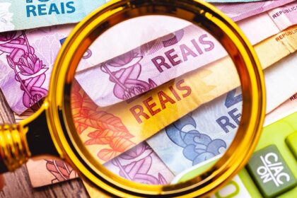 real-hoy-y-real-blue-hoy:-a-cuanto-cotiza-y-cual-es-el-precio-de-la-moneda-brasilena-este-jueves-09-de-abril