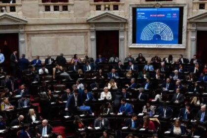 diputado-que-voto-a-favor-de-modificar-la-ley-de-glaciares-afirmo-que,-“los-glaciares-no-dejan-de-ser-protegidos”