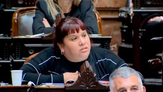 natalia-zaracho,-contra-pettovello:-“no-se-en que-colegio-estudian-y-salen-tan-hijos-de-p…”