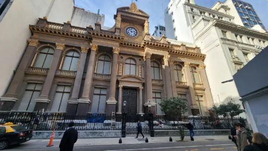 que-esperan-del-dolar-en-2026-los-principales-analistas-economicos-que-reune-el-rem-del-bcra