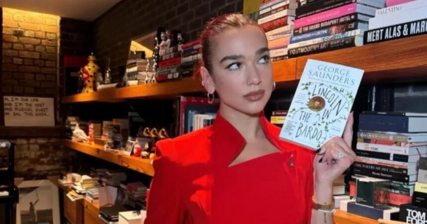 de-los-escenarios-a-los-libros:-dua-lipa,-nueva-curadora-del-festival-de-literatura-de-londres