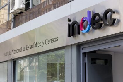 expectativa-por-los-datos-de-febrero-|-la-industria-acumula-siete-caidas-consecutivas-y-la-construccion-muestra-una-leve-alza-antes-del-nuevo-informe-del-indec