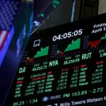 en-medio-de-la-tregua-fragil-en-medio-oriente-bajan-el-dolar-y-el-riesgo-pais