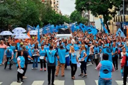 paritaria-docente-en-cordoba:-el-gobierno-no-presento-oferta-salarial